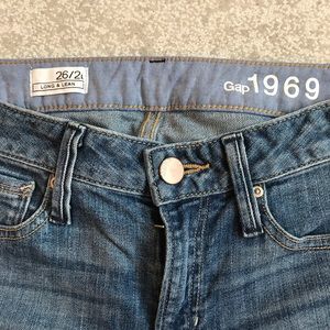 Gap - Jeans - Long & Lean Style - women’s Size 26 Long/size 2 Long
